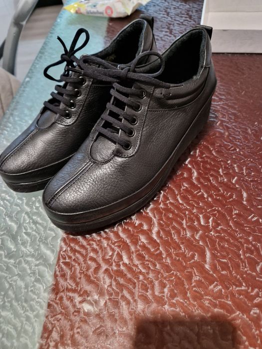 Дамски обувки естествена кожа