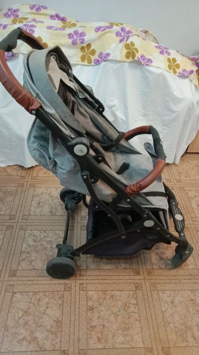 Коляска продам детская