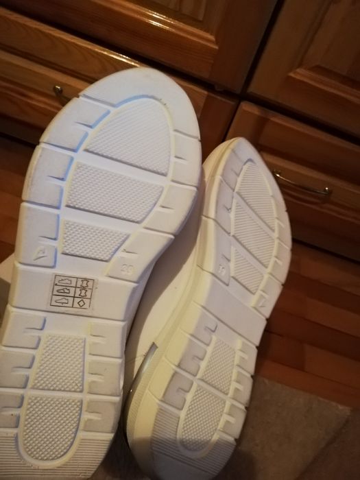 Дамски обувки,сникърси,маратонки,кецове