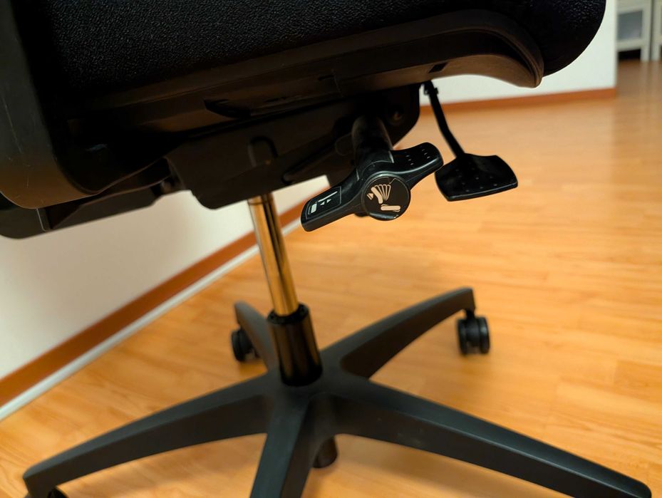 Scaun Ergonomic Profesional Dauphin - Cal. Steelcase