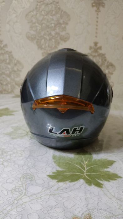 Motoshlemlar 375000 so'm