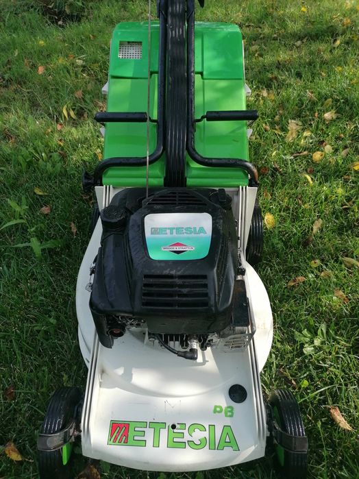 Masina de tuns  Etesia  -Briggs&Stratton