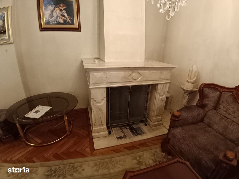 Vanzare 5 camere Batistei