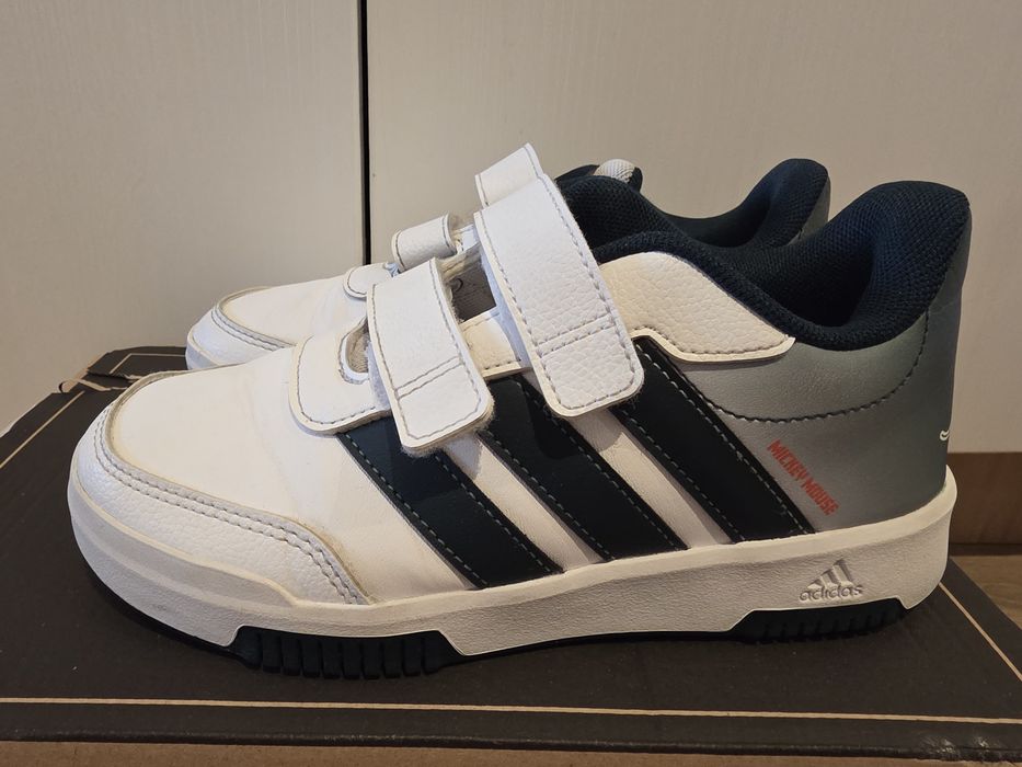 Adidas copii marimea 33