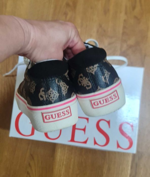 Sneakers Guess, mar 37, st impecabila