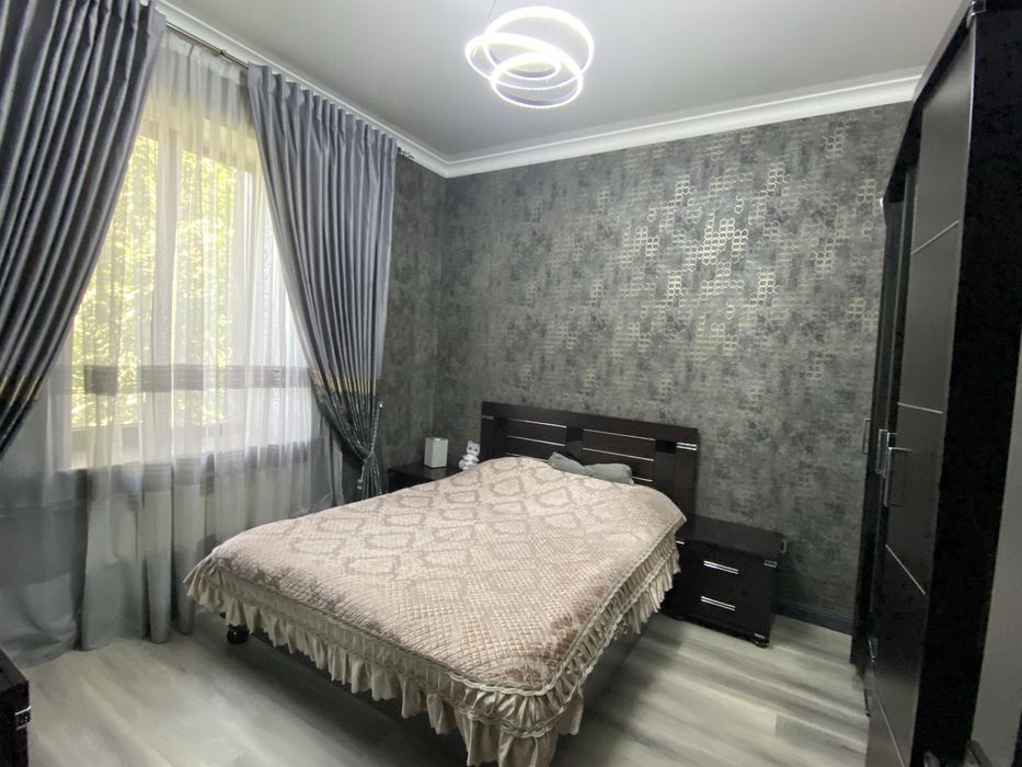 Продам 2-х ком с Гаражом