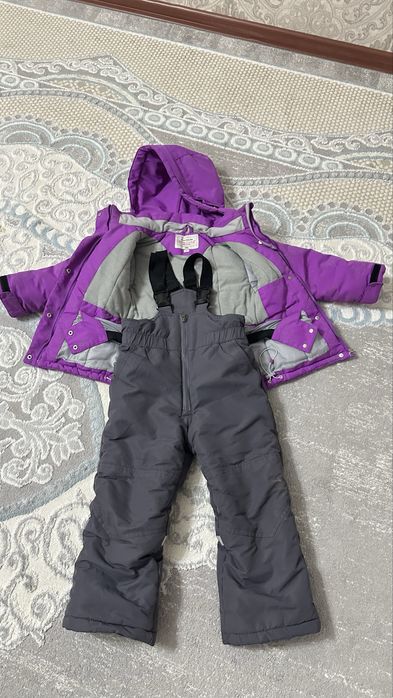 Продам куртку детскую