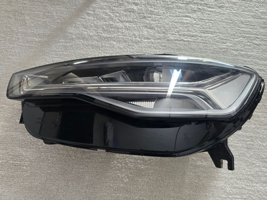 Фара левая Ауди А6 С7 (Audi A6 C7) рестайлинг Full LED