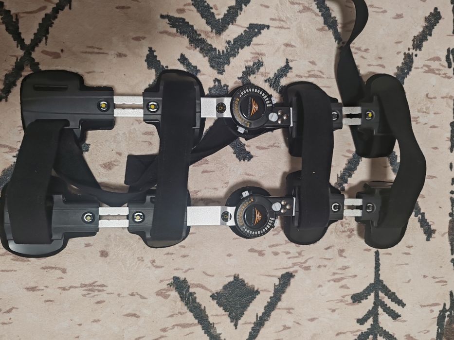 Orteza genunchi reglabilă de vanzare