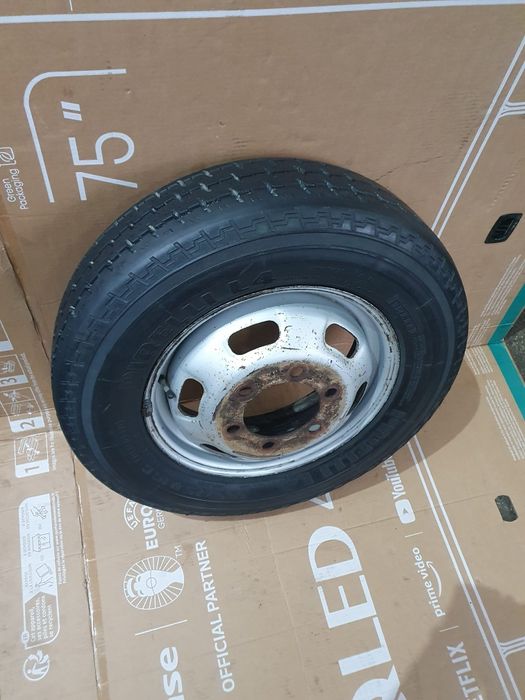 Jante geantă roată anvelope 195 75 16 C iveco