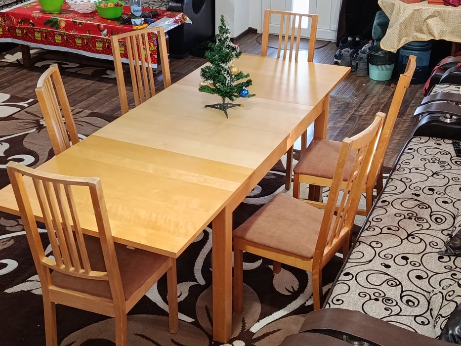 Masa extensibila 6 -10.  Persoane   IKEA