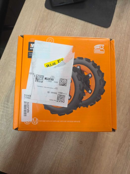 Roti pentru robot de tuns iarba / gazon, Worx WA0952, 20.5 cm, set 2 bucati