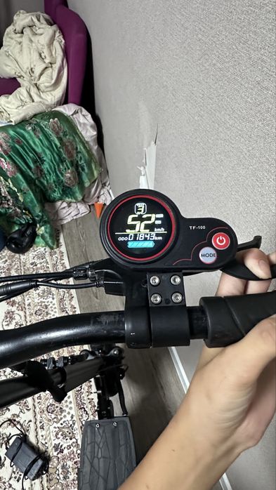 Продам электросамокат GTM 4 Pro торг7  есть