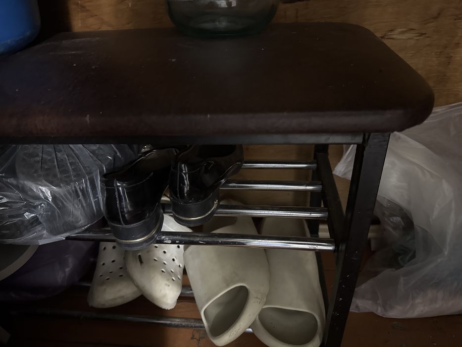 Комод хорошии продаю .