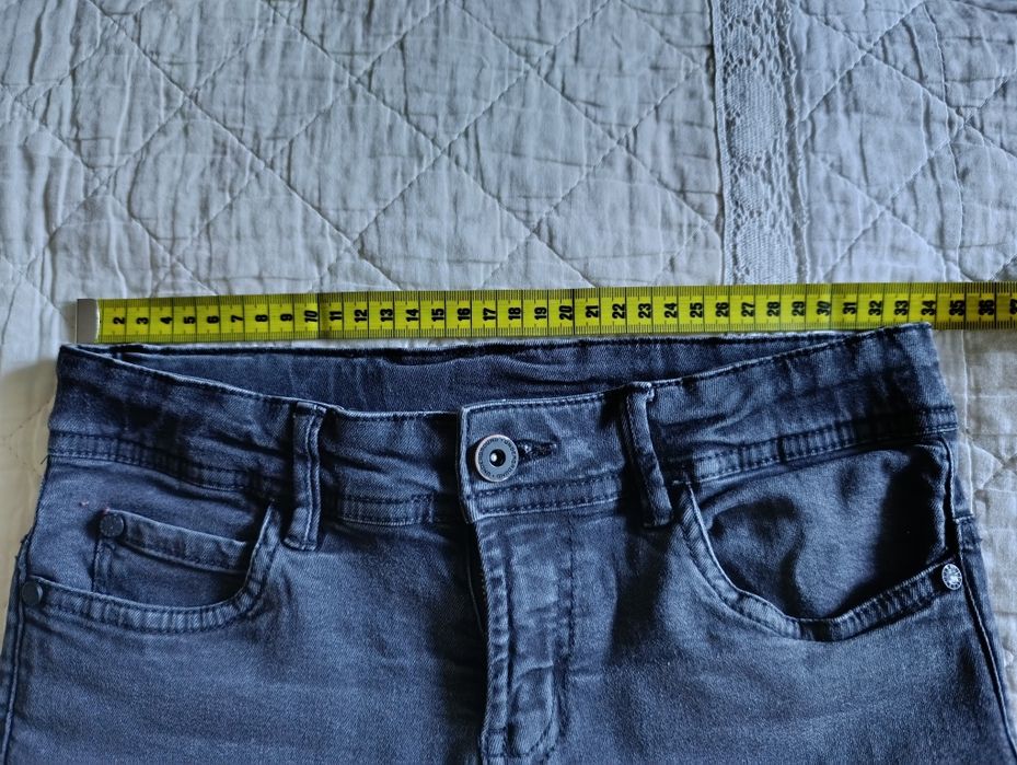 Blugi pentru băieți, culoare gri, mărime 140cm, reglabili în talie