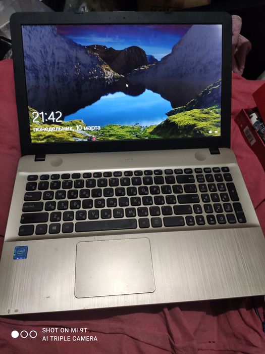 Продам ноутбук ASUS