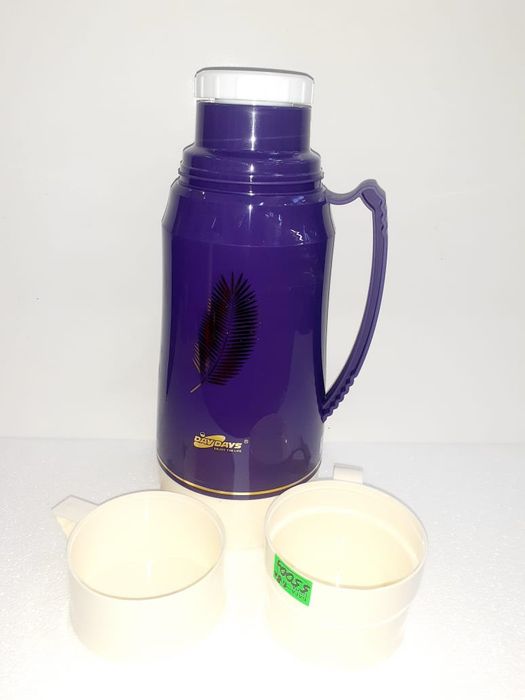 Продам термос 2;3л