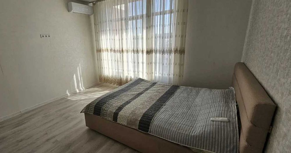 Тристаен имот в кв.Надежда 1