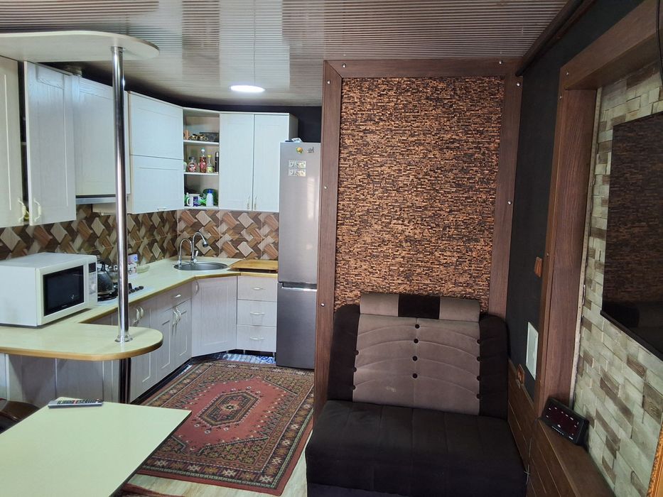 160 000$ Тошкент шахар, Бектемир туманида 7 хона уй сотилади.