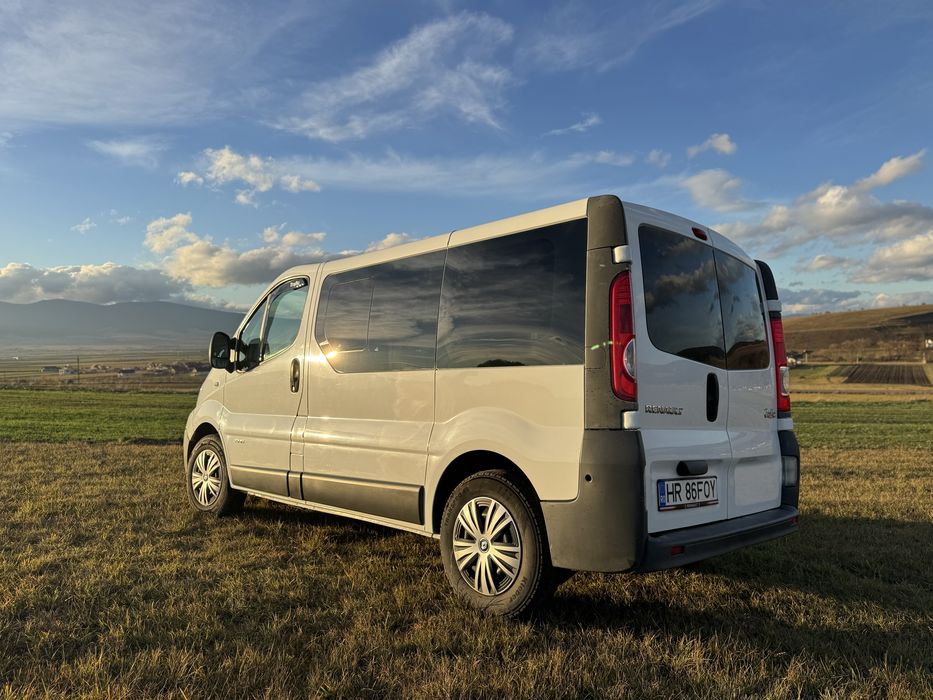 Reanult Trafic Passanger 2012