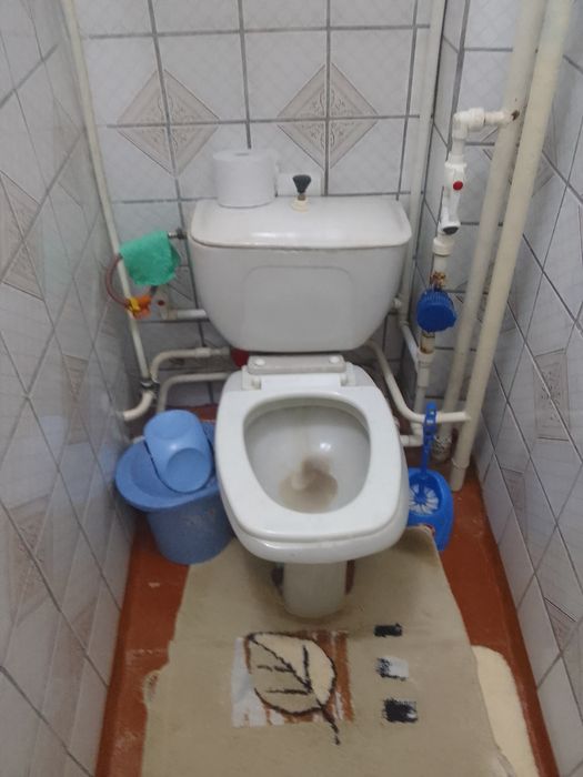 Продаётся унитаз.