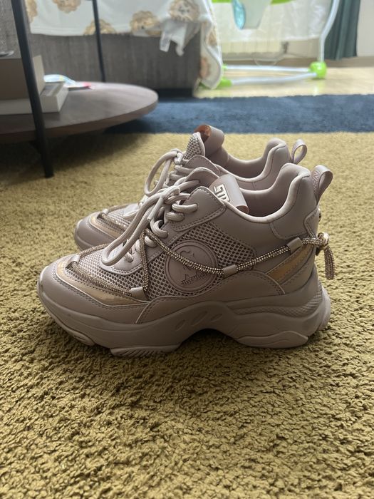 Steve Madden маратонки 37 номер