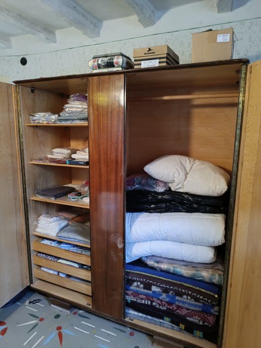 Гардероби 2 бр. от стария материал