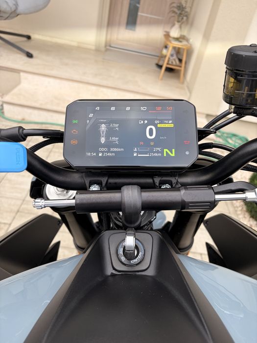 CFMoto NK675 2026 ca si nou cu Garantie 7ani