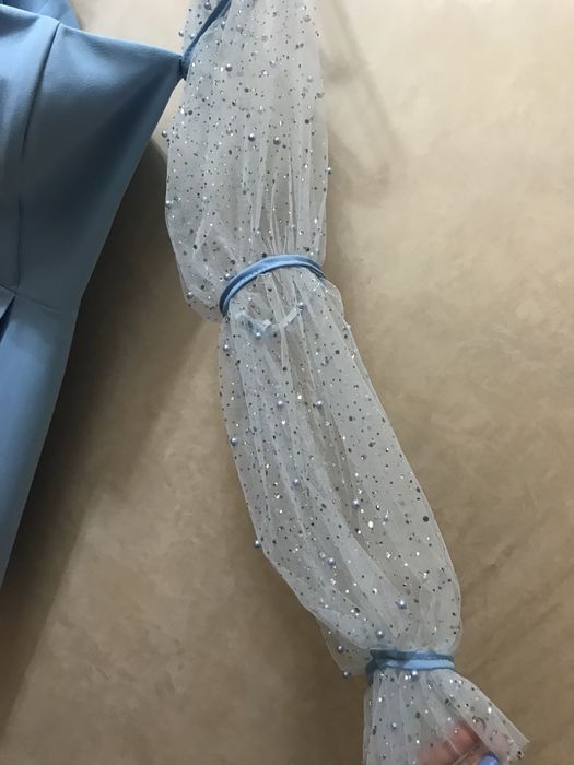 Rochie bleu ciel cu maneci bufante