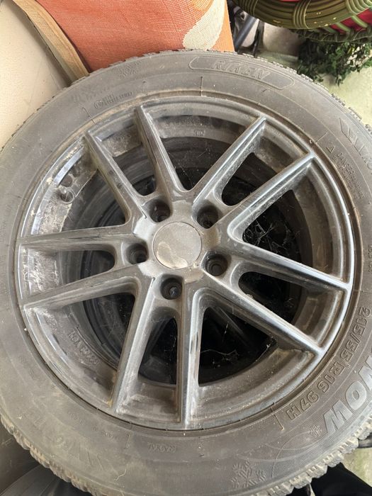 Jante R16 cu anvelope de iarna