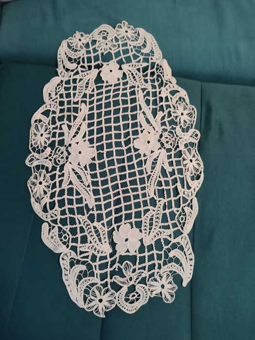 Vând milieuri macrame