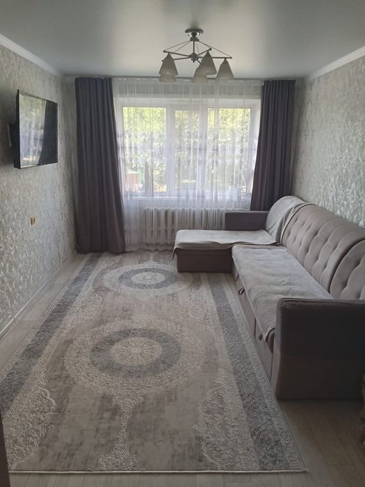 Продам квартиру частично с мебелью