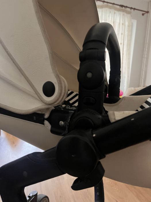 Mima xari  бебешка количка две в едно