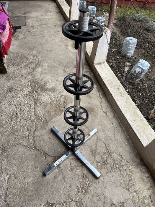 Suport pentru depozitare roti