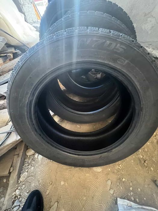 Продам зимние шины