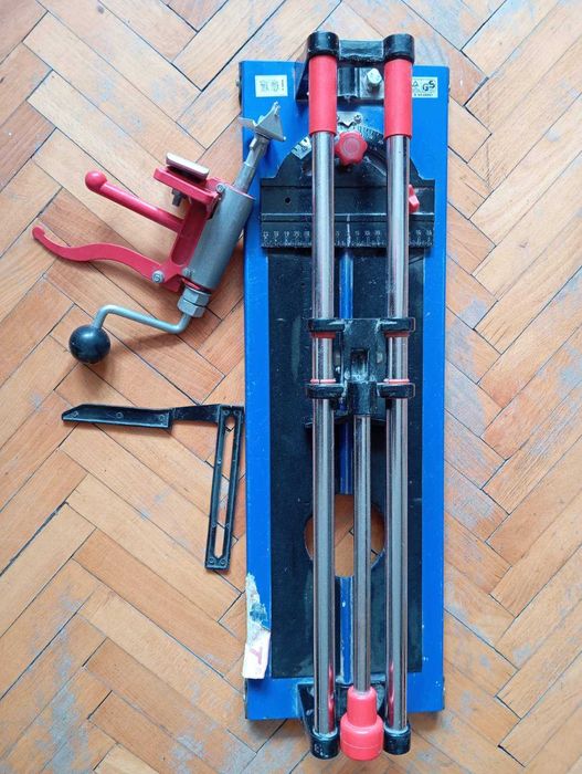 Машина за рязане на плочки