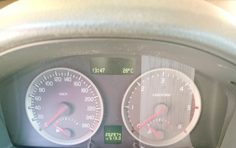 Vănd Volvo v50 d