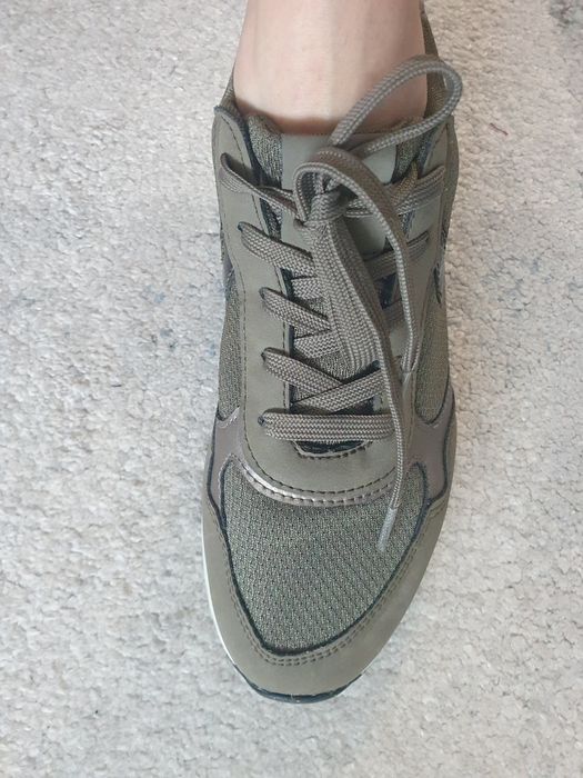 Дамски сникърси  зелени 37 номер