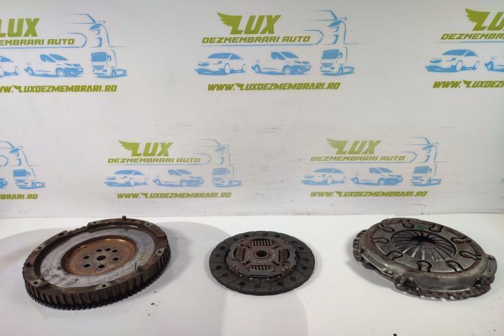 Kit chit volanta cu ambreiaj 1.2 benzina 319018610 Hyundai i10 1  [din 2007 pana  2009] seria