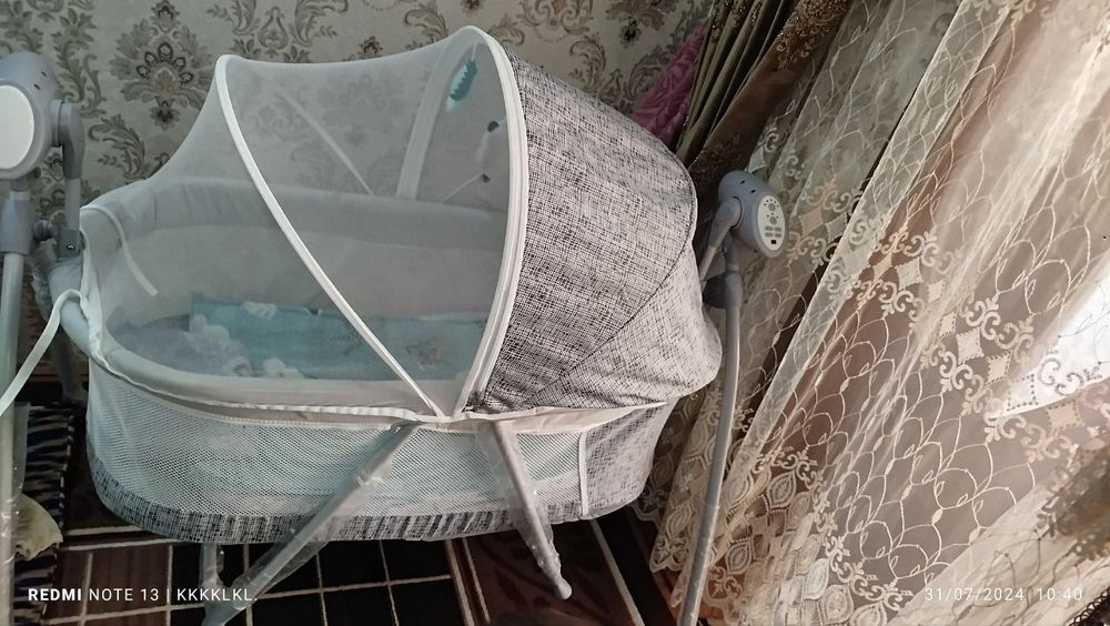 Belanchak (toklik, oʻzi tebranadi, qoʻshiq aytadi, bluteth ulanadi,