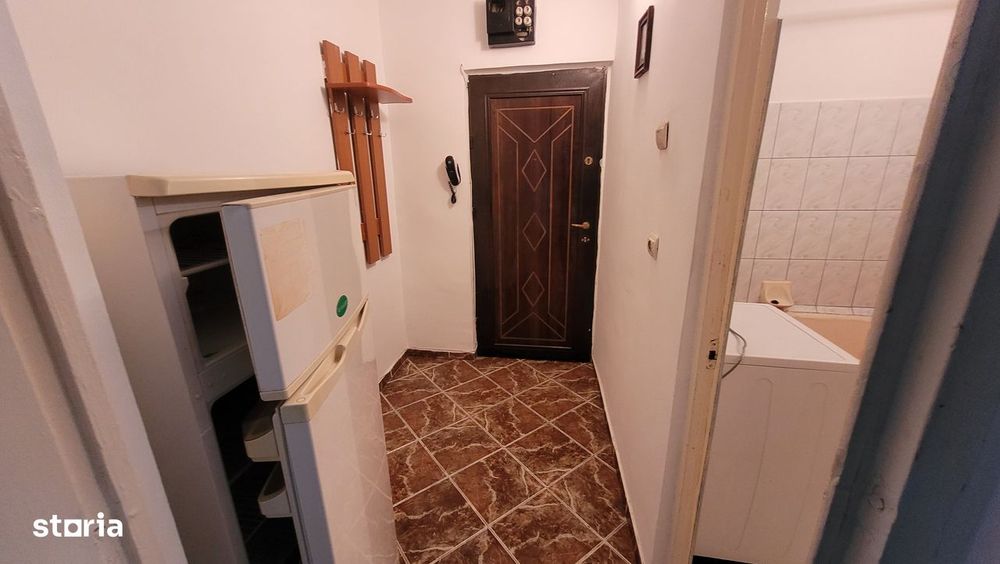 Garsoniera de vanzare Dorobanti 2