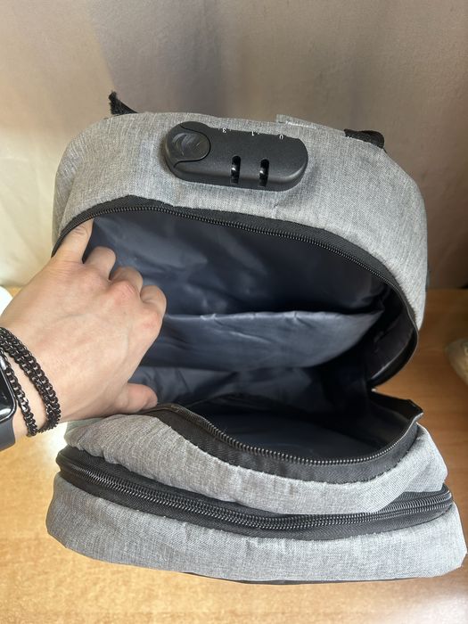 Рюкзак портфель серый черный