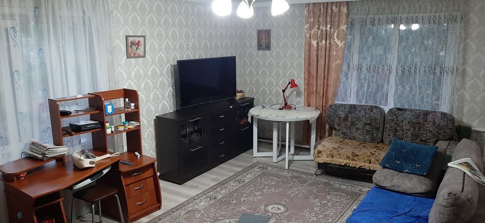 Продам 2 этажный дом, 4 комнаты