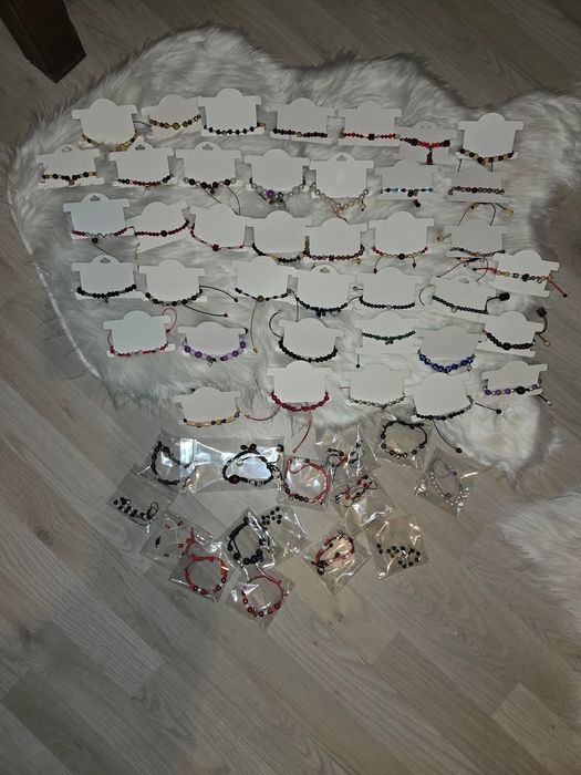 Vând bretari de mana.