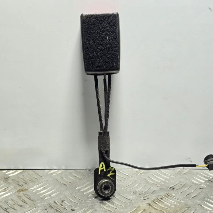 Capsa centura dreapta fata cu senzor prezenta Opel Astra J Facelift