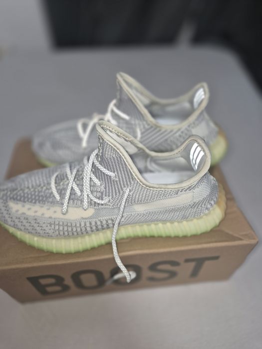 Adidasi yeezy boost 350