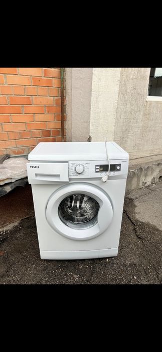 Продам стиральную машину