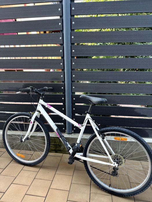 Bicicletă ROCKRIDER Five Zero Alb/Mov