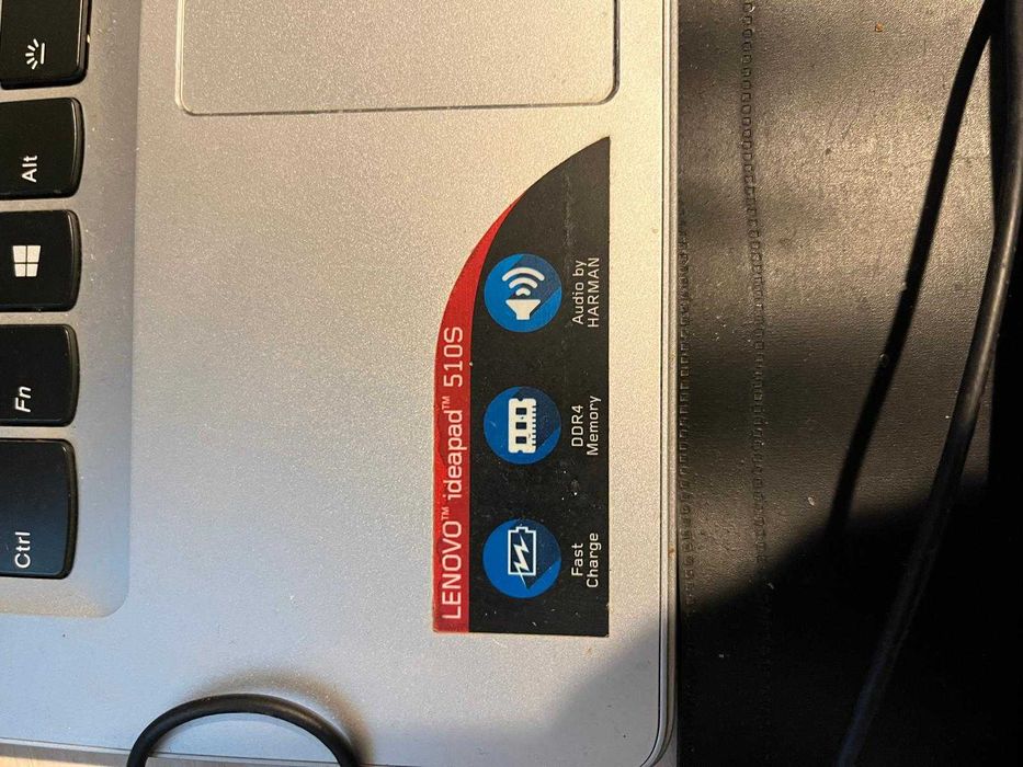 laptop lenovo ideapad 510 S, 256 gb SSD, 8 gb ram, 14 inchi, intel i3
