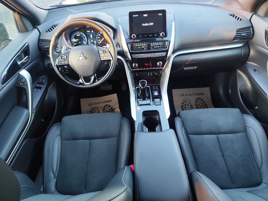 Mitsubishi Eclipse Cross Plug in Hybrid. An 2023. 68000 km.